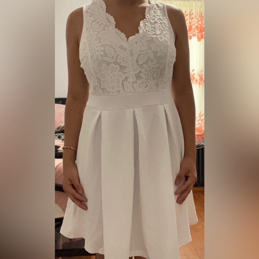 Women’s Privy White Lace Mini Line Dress